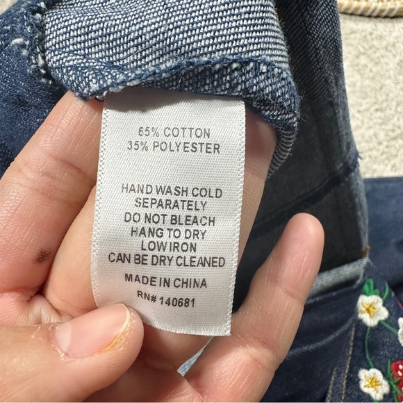 Smak Parlour Strawberry Blossom Embroidered Denim Wide Leg Pants High Rise 4X - Picture 12 of 16